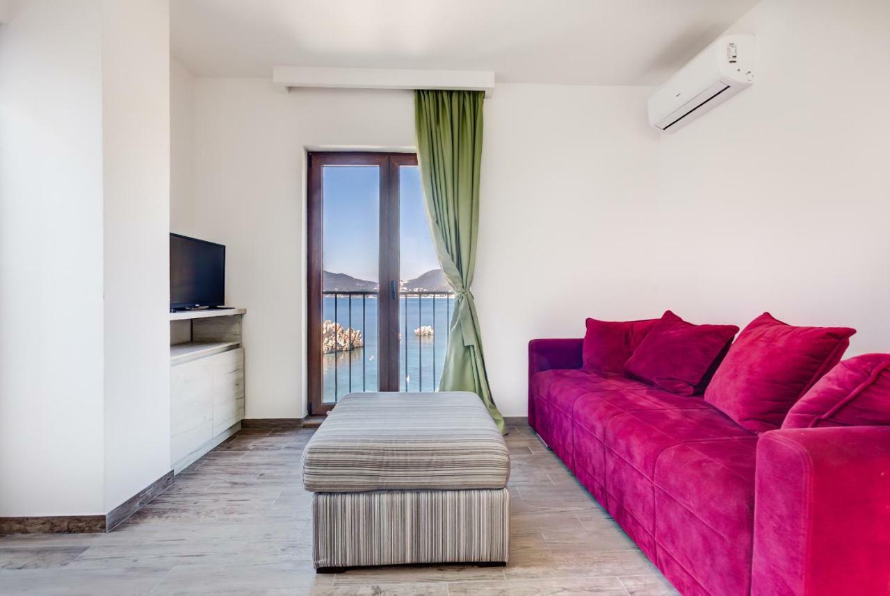 Mima Apartments Sveti Stefan Buitenkant foto