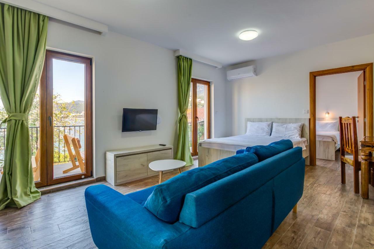 Mima Apartments Sveti Stefan Buitenkant foto