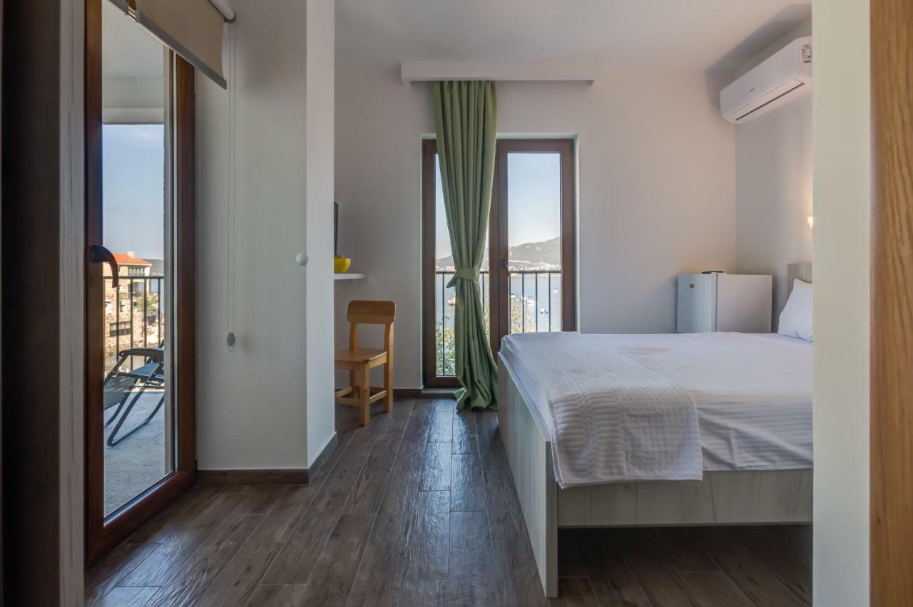 Mima Apartments Sveti Stefan Buitenkant foto
